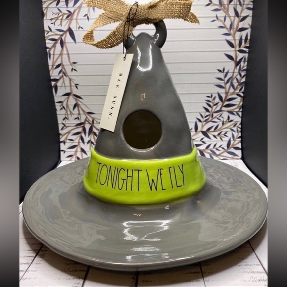 Rae Dunn Other - NWT Rae Dunn Tonight We Fly Witch Hat Bird House & Feeder - Garden / Gift